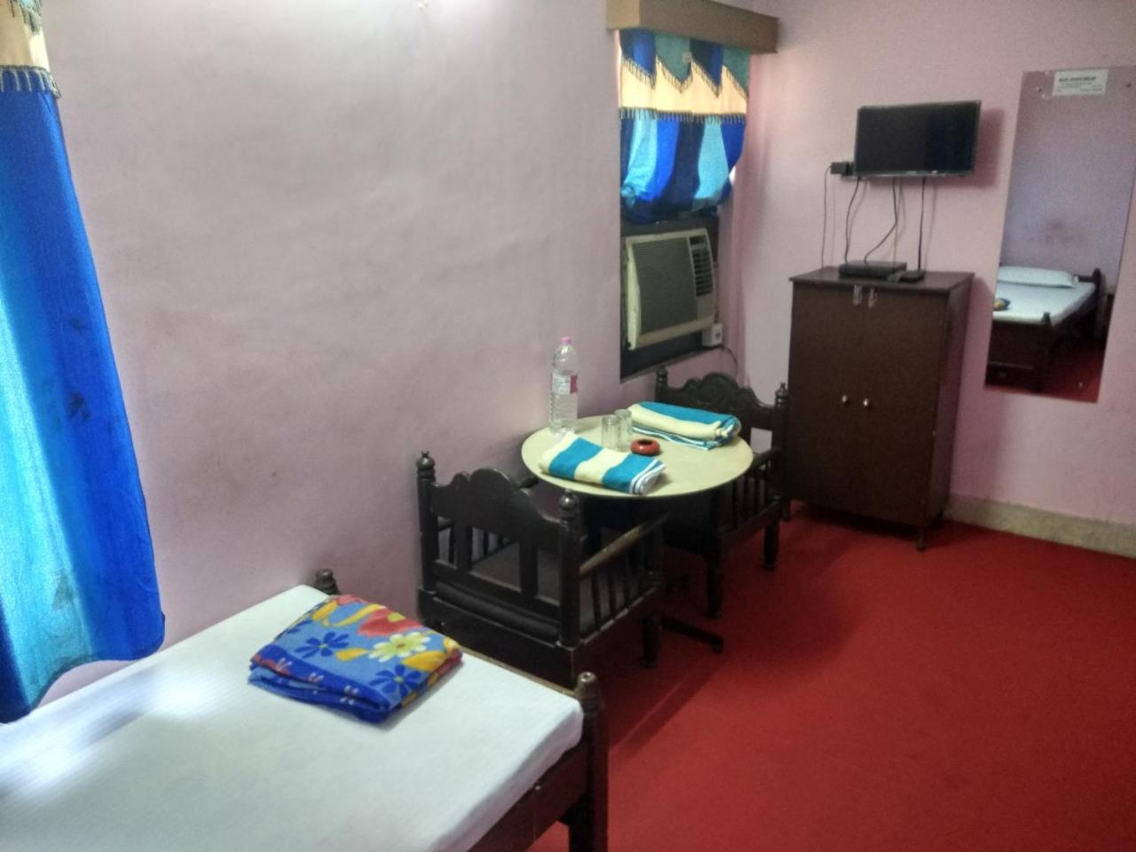 Renu Guest House Kalkuta Zewnętrze zdjęcie
