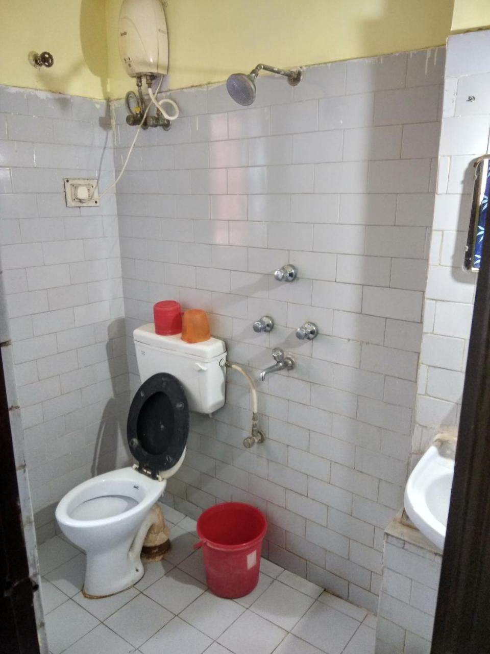 Renu Guest House Kalkuta Zewnętrze zdjęcie
