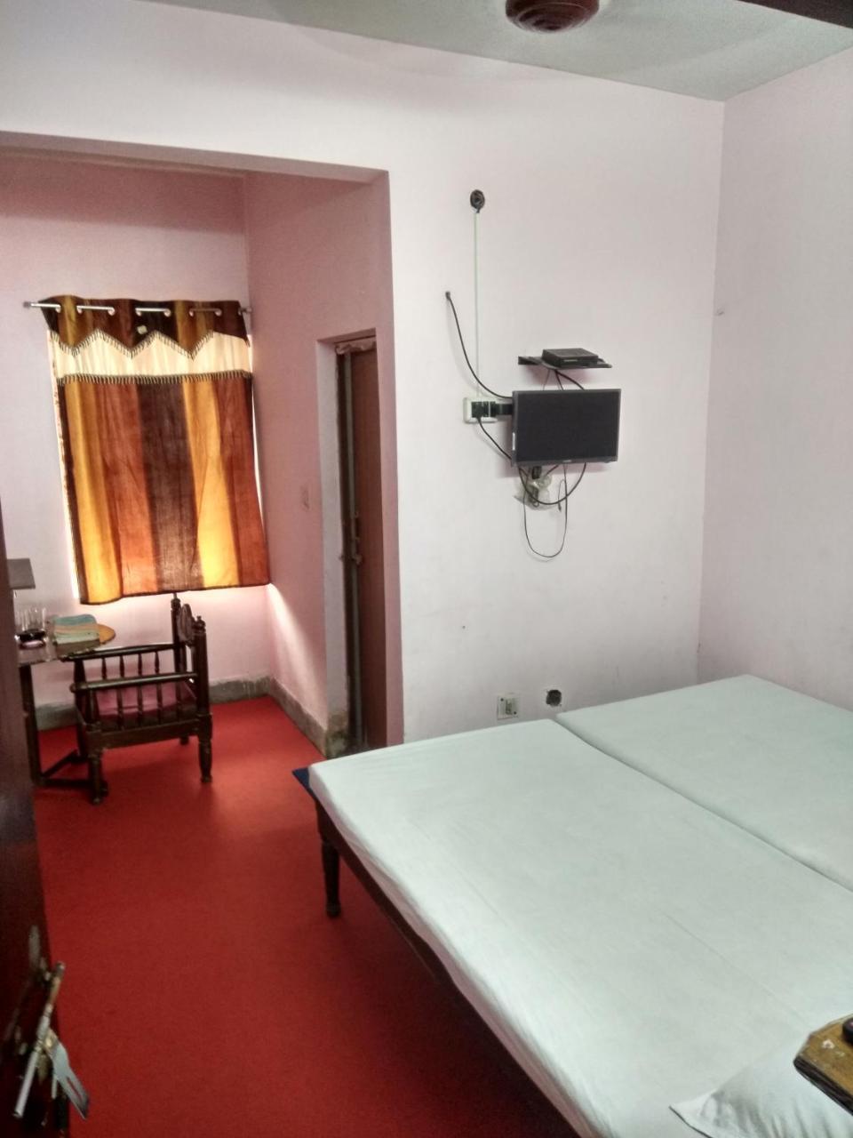 Renu Guest House Kalkuta Zewnętrze zdjęcie