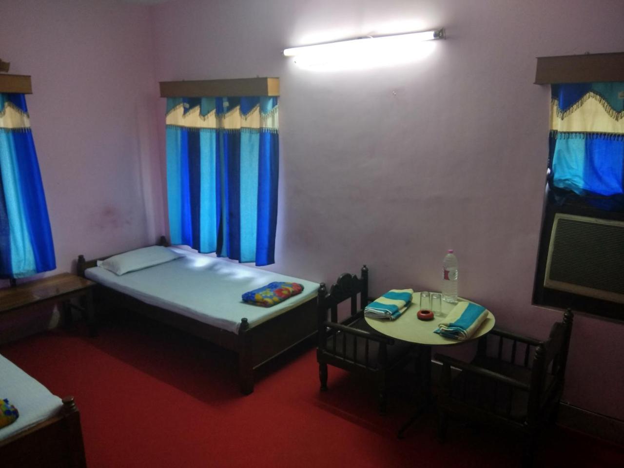 Renu Guest House Kalkuta Zewnętrze zdjęcie