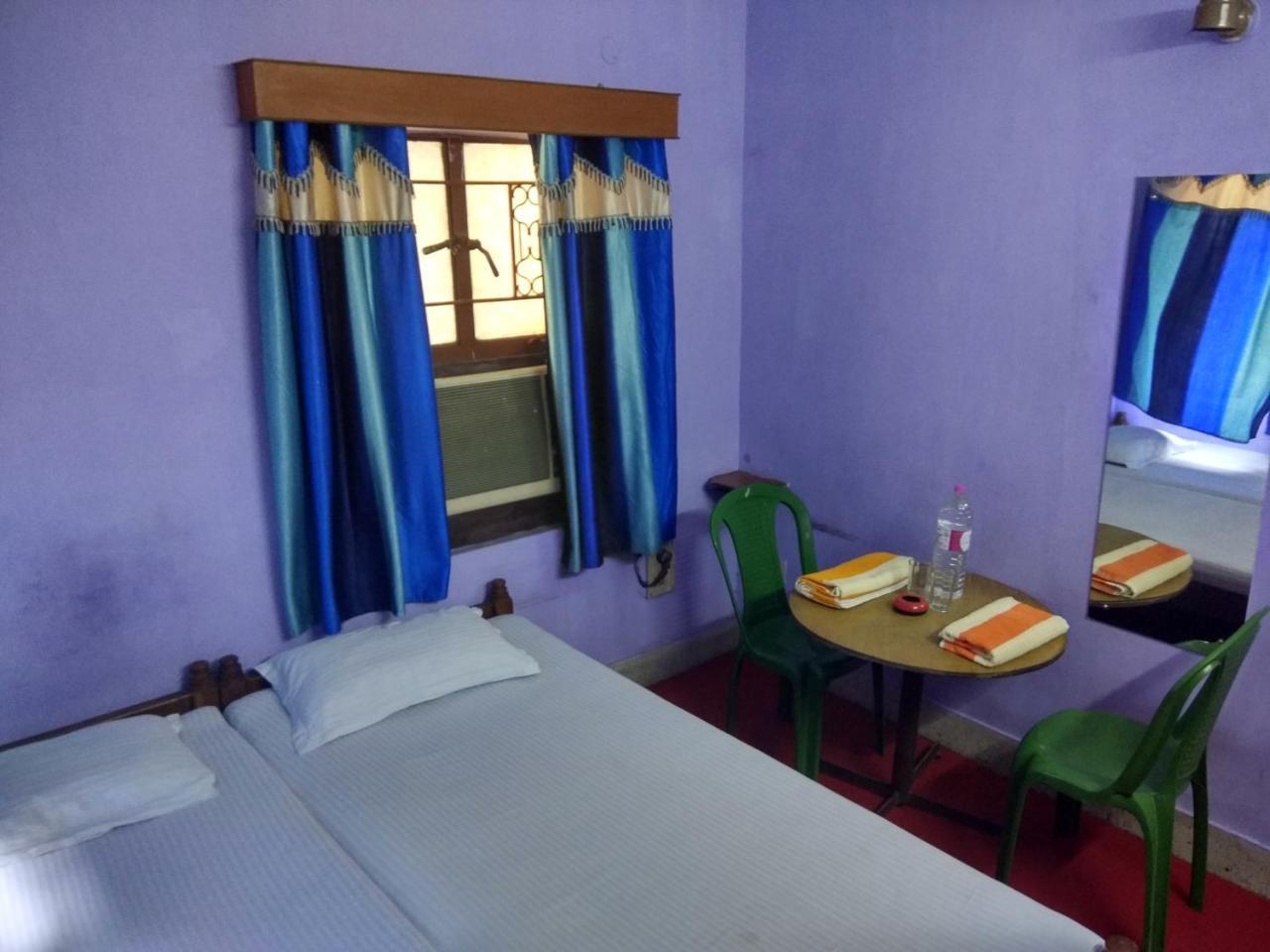 Renu Guest House Kalkuta Zewnętrze zdjęcie